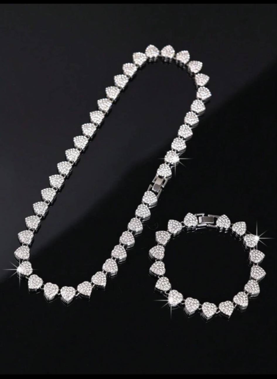 Diamond heart necklace silver necklace and bracelet